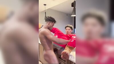 after gym booty go crazy - free gay porn