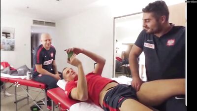 boner during sports massage - free gay porn