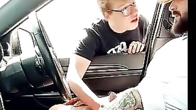 teenguy suck hand handhelp for trucker - free gay porn