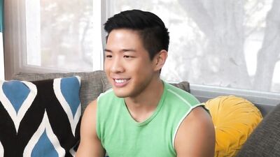 watch cooper dang play with his horny hole - free gay porn