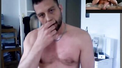 berlinsexer does the ultimate poppers trainer - free gay porn