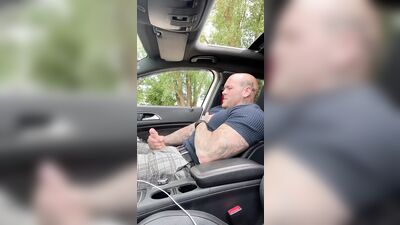 bull daddy skinhead jacks off in car - free gay porn
