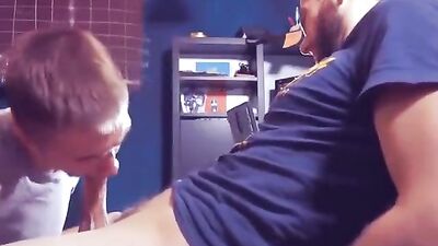 straight guy gets sucked by fag2 - free gay porn