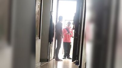 tempting curious delivery boy - free gay porn