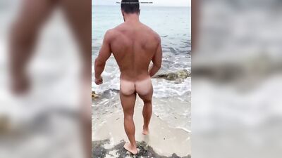 jorge cobian naked pissing - free gay porn