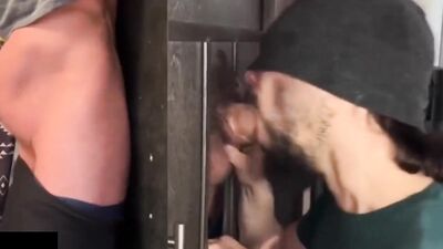 gloryhole thick and hung - free gay porn