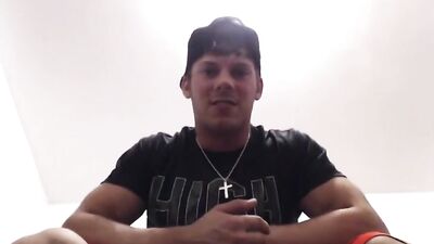alpha master 18 - free gay porn