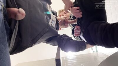 trucker hunter swallowing arab muslim - free gay porn