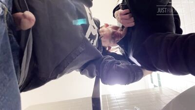 trucker hunter swallowing arab muslim - free gay porn
