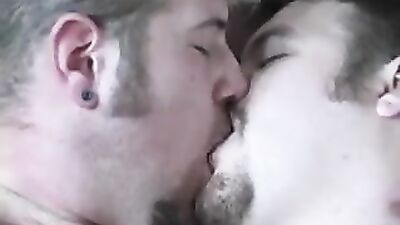 john thomas and chad gunn - free gay porn