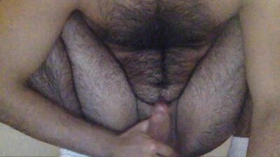 hairy arab in an intense session with himself - free gay porn