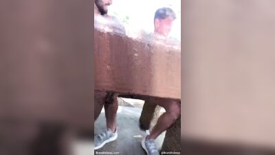 dared to jerk str8 guy at picnic table - free gay porn