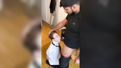 arab man uses white twink - free gay porn