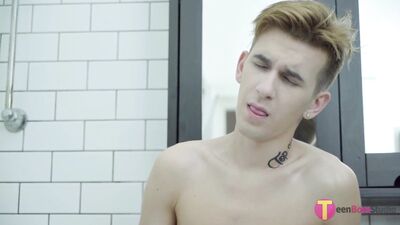 skinny boy randi wanking for you to watch