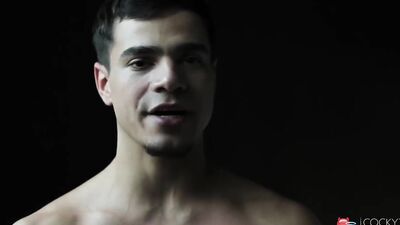 model spotlight levi karter