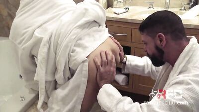 cum dump hotel