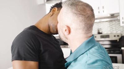 Jazz Cole Connnor - AirbnFuck - free gay porn