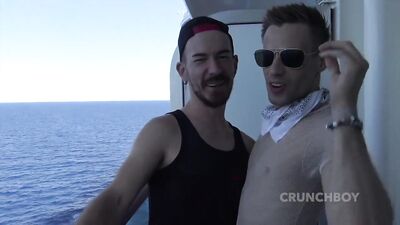 Philipp Wants  SergioWildeXXX - Sergio Wilde screwed by Philip Wants in exhibition - free gay porn