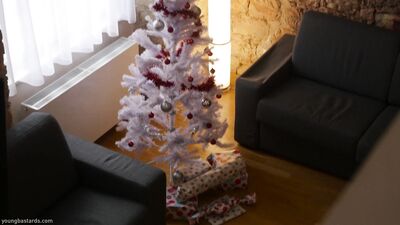 Hood & Pedro Ramos - Santa Teaches Bad Boy A Cocky Lesson - free gay porn