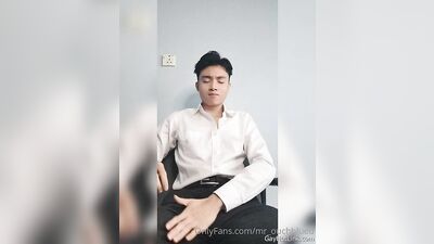 MrOuch - free gay porn (1) - free gay porn