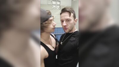 Zalthy & Eduell Evindur - In the fitting rooms a shopping mall - free gay porn