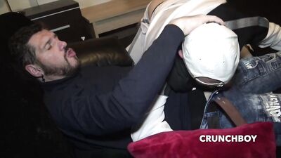 Rakim well fucked by Bear XXL from Lyon - free gay porn