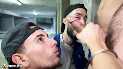 Cocksucker & Rafael - 2 guys here looking for cocks - part 1 - free gay porn