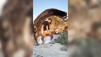 svandylove - golden hour suck session - gay porn video