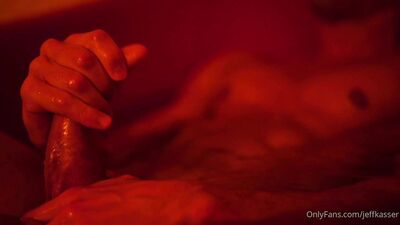 Jeff Kasser - In the bathtub, watching porn and pleasuring myself through climax - gay porn video