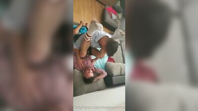 Makeemcrush and Milanmaros - gay porn video