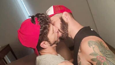 Fuck me Leon - gay porn video