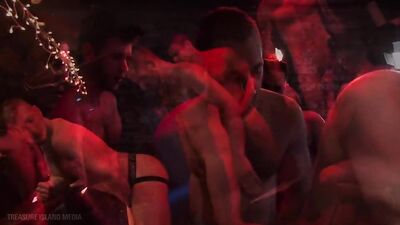 02 - Billy Warren Gangbang - gay porn video
