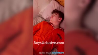 Benji Jacobs tops Corey Taylor - gay porn video
