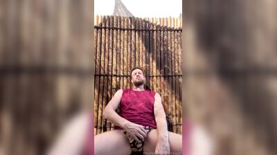 Tim Kruger Who wants a Burger - gay porn video