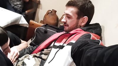 ALGUIEN DIJO A CENAR Angelprivvt - gay porn video