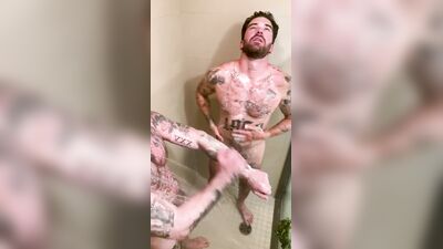 Gettin Dirty While Gettin Clean - gay porn video