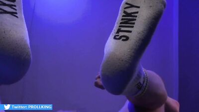 PROLLKING XXL  23 BAD GUY PLAYS WITH HIS NIKE SHOX ProllKing - gay porn video
