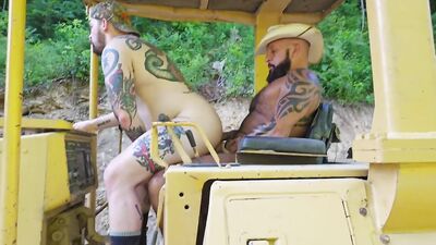KC and Colton Hicks fuck Rusty Taylor on the Jobsite Rusty Taylo - gay porn video
