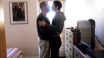 Pete Masters plays with & breeds Jake Harper 2021-08-09 - gay porn video