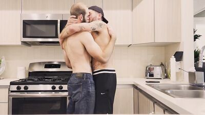 Getting fucked like a housewife in the kitchen Chris Damned - gay porn video