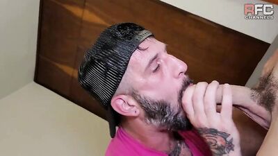 Sucking Huge Cock in Sao Paulo Romeo Davis XL - gay porn video