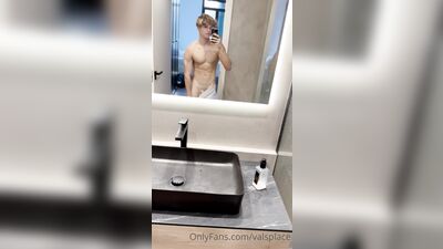 Valsplace gay porn video (95)