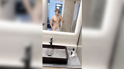 Valsplace gay porn video (95)