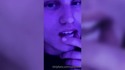 Valsplace gay porn video (116)