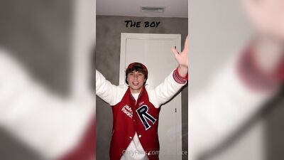 Valsplace gay porn video (101)