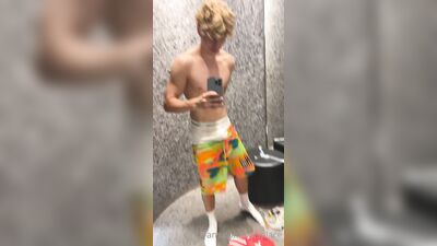 Valsplace gay porn video (136)