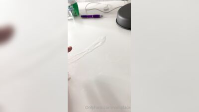 Valsplace gay porn video (200)