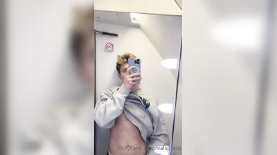 Valsplace gay porn video (21)
