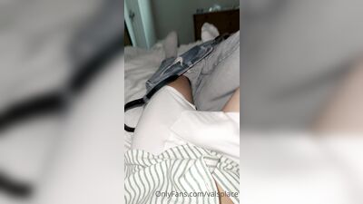 Valsplace gay porn video (20)