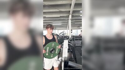 Valsplace gay porn video (189)